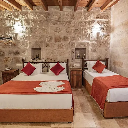 Dervish Cave House & Restaurant Göreme