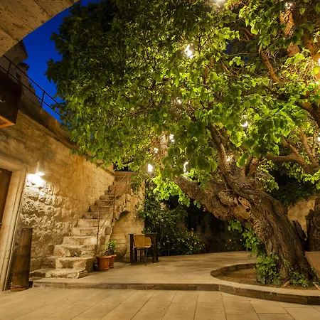 ホテル Dervish Cave House & Restaurant