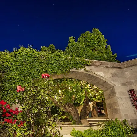 Dervish Cave House & Restaurant 2*