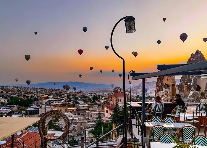 Dervish Cave House & Restaurant Göreme