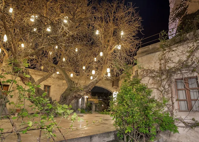 Dervish Cave House & Restaurant Göreme